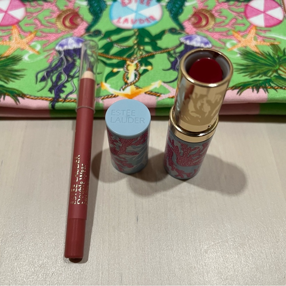 3-piece Estee Lauder set limited lipstick cosmetic bag & lipliner - Picture 2 of 3